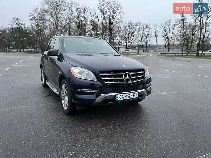 Mercedes-Benz M-Class 2015