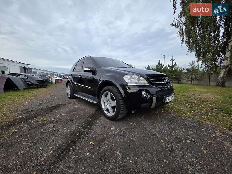 Позашляховик / Кросовер Mercedes-Benz M-Class 2006 в Рівному