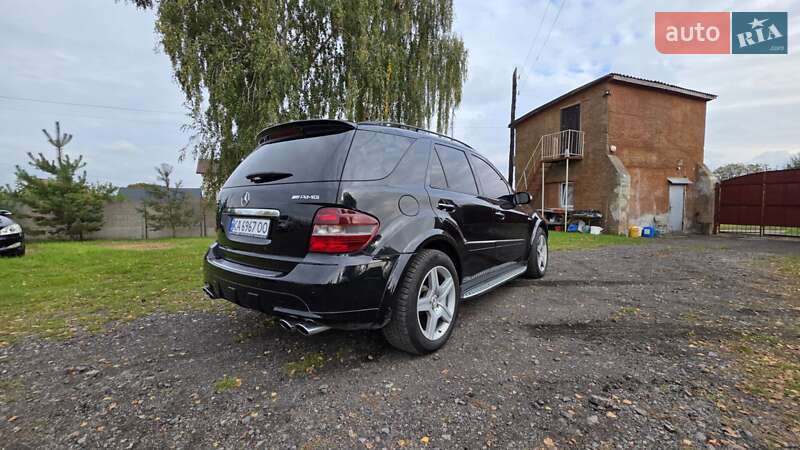 Позашляховик / Кросовер Mercedes-Benz M-Class 2006 в Рівному