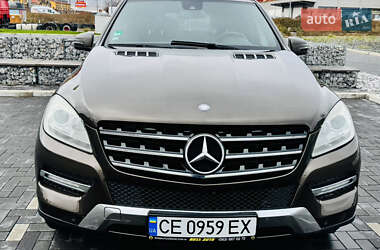 Внедорожник / Кроссовер Mercedes-Benz M-Class 2011 в Черновцах