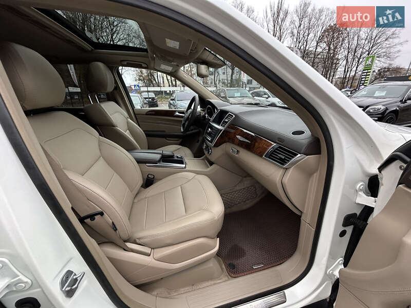 Внедорожник / Кроссовер Mercedes-Benz M-Class 2012 в Виннице фото 24 Внедорожник / Кроссовер Mercedes-Benz M-Class 2012 в Виннице