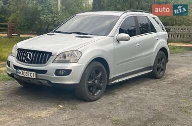 Внедорожник / Кроссовер Mercedes-Benz M-Class 2007 в Глинном