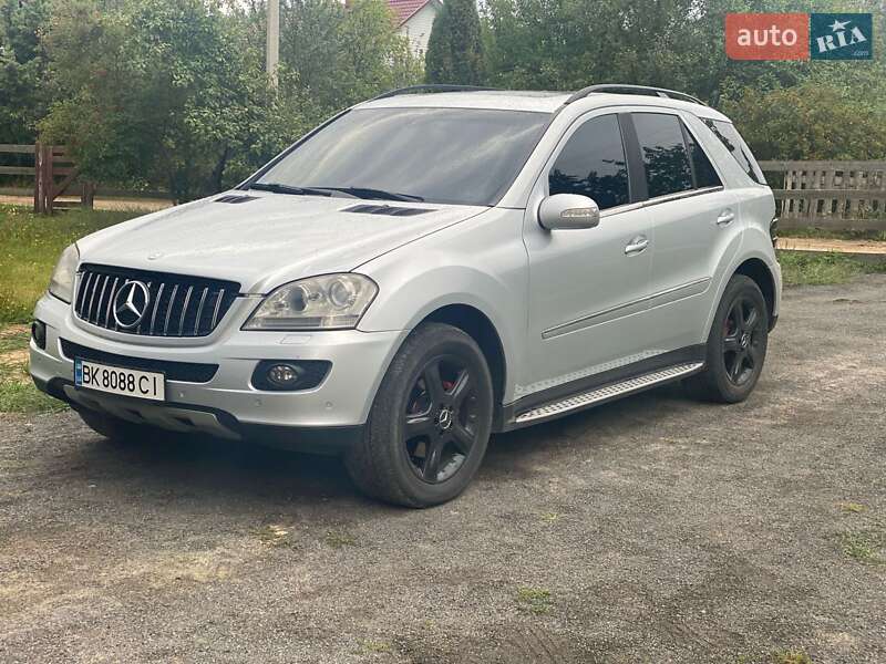 Mercedes-Benz M-Class 2007 Mercedes-Benz M-Class 2007