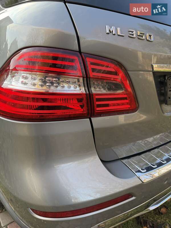 Позашляховик / Кросовер Mercedes-Benz M-Class 2015 в Луцьку фото 11 Позашляховик / Кросовер Mercedes-Benz M-Class 2015 в Луцьку