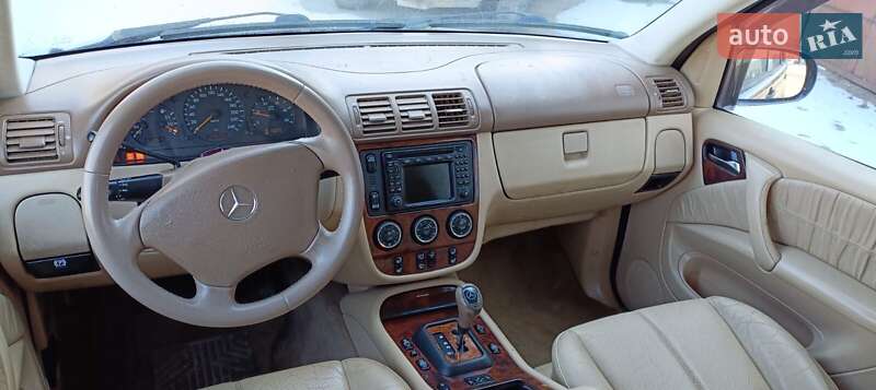 Внедорожник / Кроссовер Mercedes-Benz M-Class 2005 в Коростышеве фото 2 Внедорожник / Кроссовер Mercedes-Benz M-Class 2005 в Коростышеве