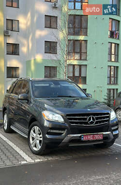 Позашляховик / Кросовер Mercedes-Benz M-Class 2012 в Рівному