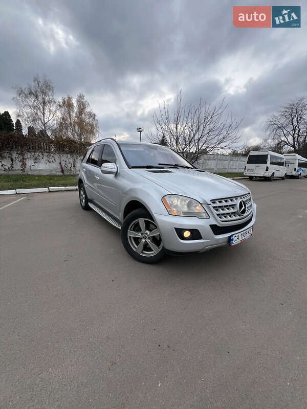Позашляховик / Кросовер Mercedes-Benz M-Class 2008 в Прилуках фото Позашляховик / Кросовер Mercedes-Benz M-Class 2008 в Прилуках