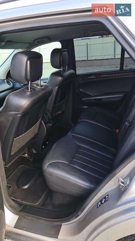 Позашляховик / Кросовер Mercedes-Benz M-Class 2006 в Рокитному фото 10 Позашляховик / Кросовер Mercedes-Benz M-Class 2006 в Рокитному