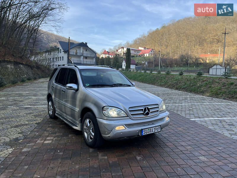 Позашляховик / Кросовер Mercedes-Benz M-Class 2004 в Заліщиках