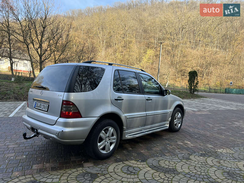 Позашляховик / Кросовер Mercedes-Benz M-Class 2004 в Заліщиках