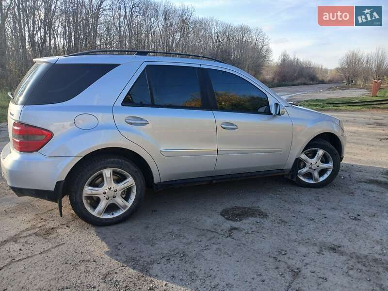 Внедорожник / Кроссовер Mercedes-Benz M-Class 2007 в Крыжополе