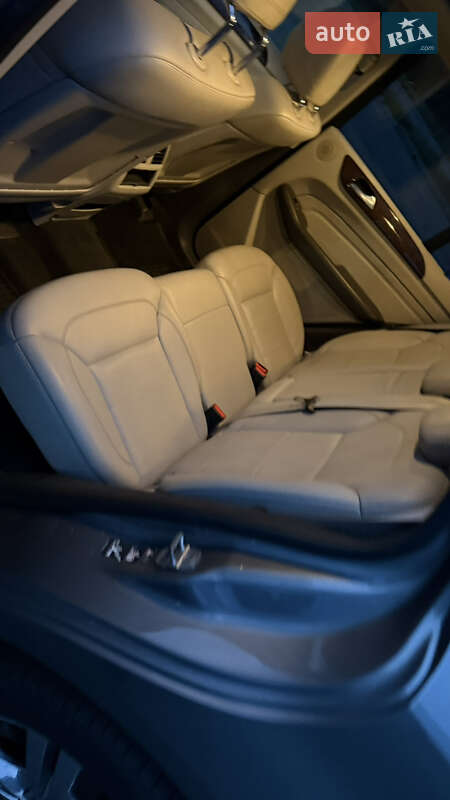 Позашляховик / Кросовер Mercedes-Benz M-Class 2012 в Шепетівці