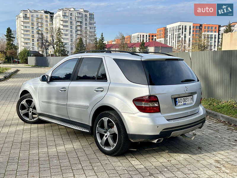 Внедорожник / Кроссовер Mercedes-Benz M-Class 2006 в Ивано-Франковске