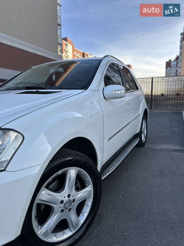 Внедорожник / Кроссовер Mercedes-Benz M-Class 2008 в Умани фото 12 Внедорожник / Кроссовер Mercedes-Benz M-Class 2008 в Умани
