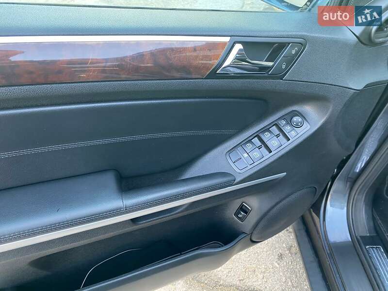 Позашляховик / Кросовер Mercedes-Benz M-Class 2010 в Білій Церкві фото 19 Позашляховик / Кросовер Mercedes-Benz M-Class 2010 в Білій Церкві