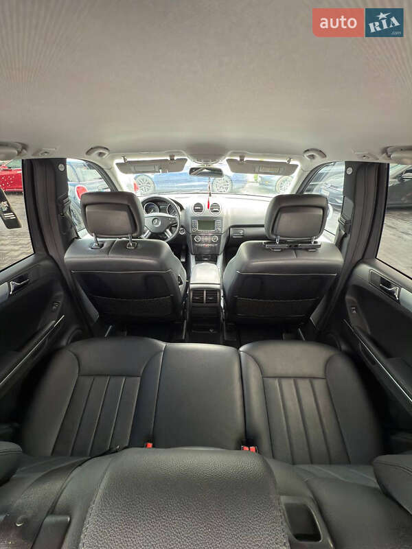 Позашляховик / Кросовер Mercedes-Benz M-Class 2008 в Чернівцях фото 18 Позашляховик / Кросовер Mercedes-Benz M-Class 2008 в Чернівцях