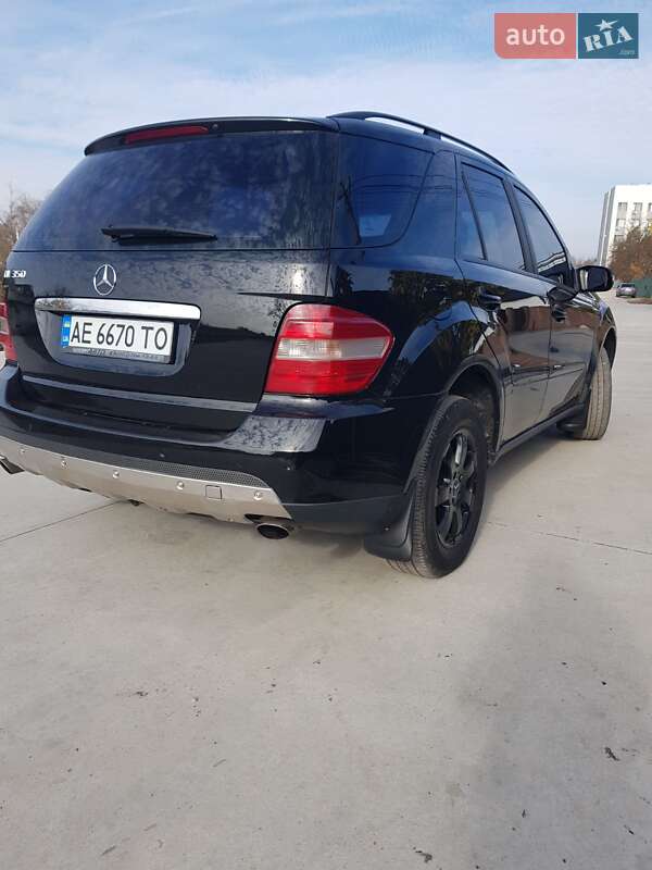 Позашляховик / Кросовер Mercedes-Benz M-Class 2006 в Павлограді фото 8 Позашляховик / Кросовер Mercedes-Benz M-Class 2006 в Павлограді