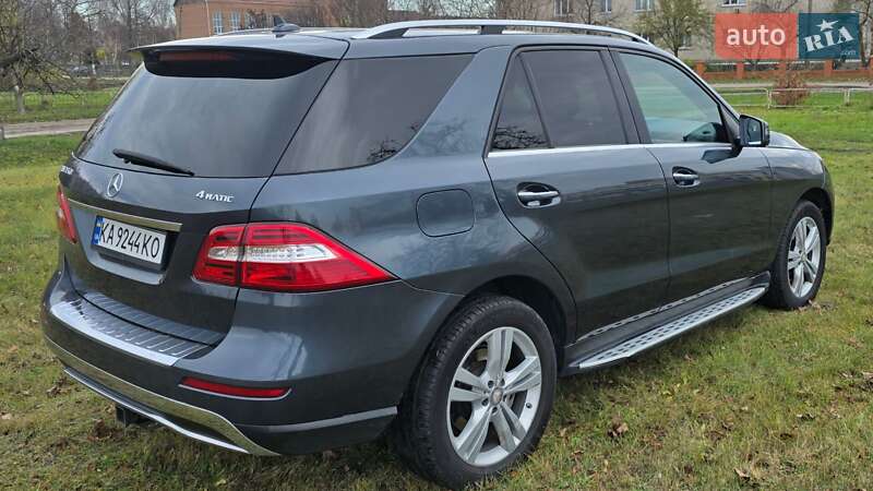 Позашляховик / Кросовер Mercedes-Benz M-Class 2014 в Конотопі