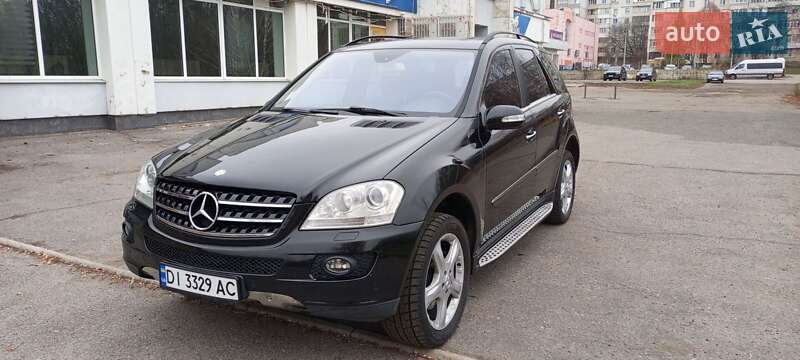 Позашляховик / Кросовер Mercedes-Benz M-Class 2006 в Полтаві фото 17 Позашляховик / Кросовер Mercedes-Benz M-Class 2006 в Полтаві