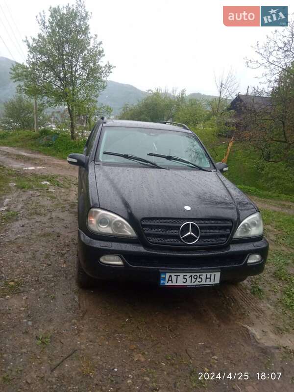 Позашляховик / Кросовер Mercedes-Benz M-Class 2004 в Івано-Франківську
