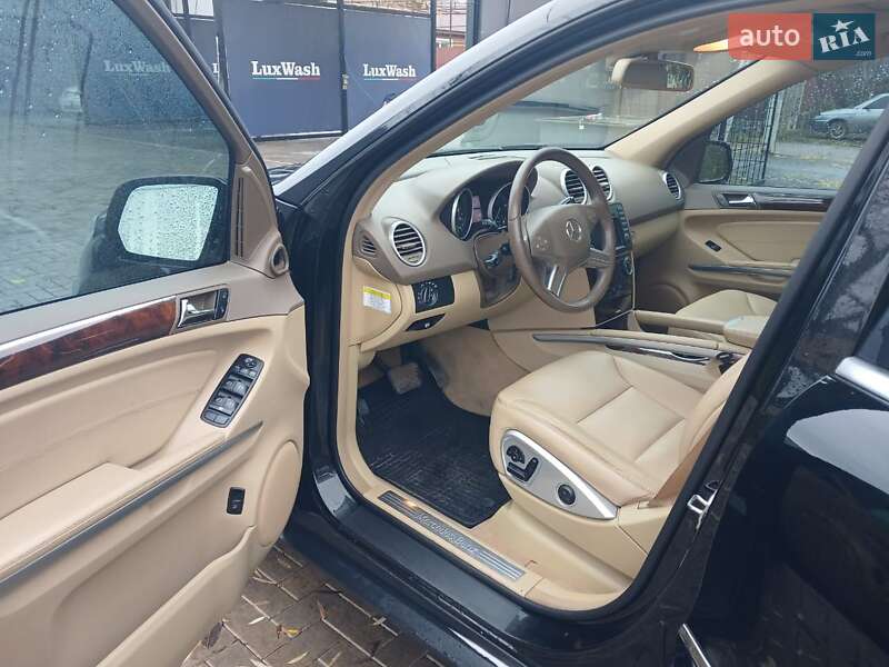Внедорожник / Кроссовер Mercedes-Benz M-Class 2010 в Первомайске фото 9 Внедорожник / Кроссовер Mercedes-Benz M-Class 2010 в Первомайске