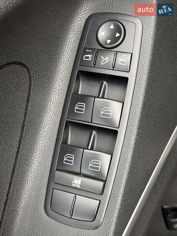 Позашляховик / Кросовер Mercedes-Benz M-Class 2008 в Києві фото 47 Позашляховик / Кросовер Mercedes-Benz M-Class 2008 в Києві