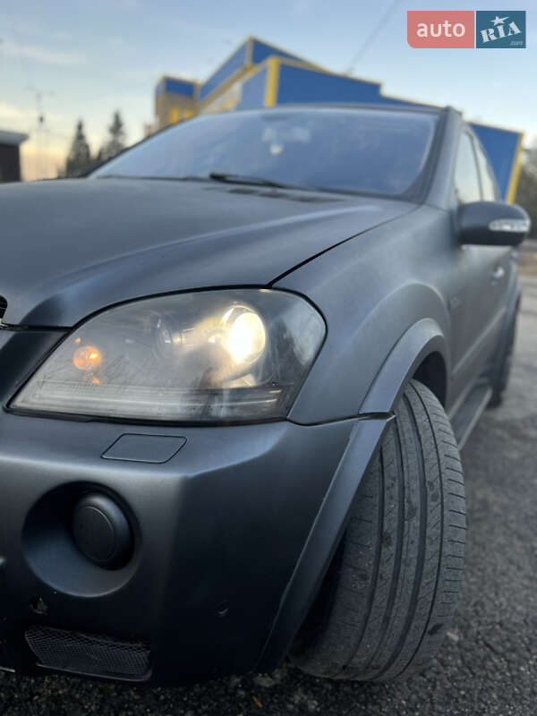 Позашляховик / Кросовер Mercedes-Benz M-Class 2006 в Надвірній