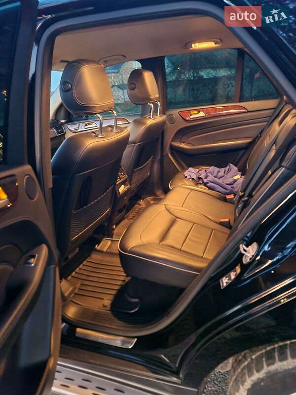 Позашляховик / Кросовер Mercedes-Benz M-Class 2013 в Буську фото 11 Позашляховик / Кросовер Mercedes-Benz M-Class 2013 в Буську