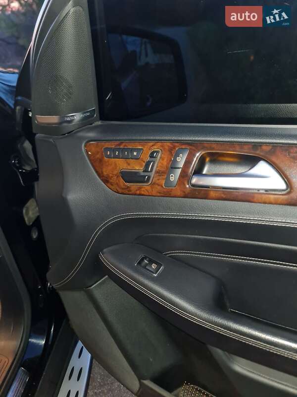 Позашляховик / Кросовер Mercedes-Benz M-Class 2013 в Буську фото 18 Позашляховик / Кросовер Mercedes-Benz M-Class 2013 в Буську