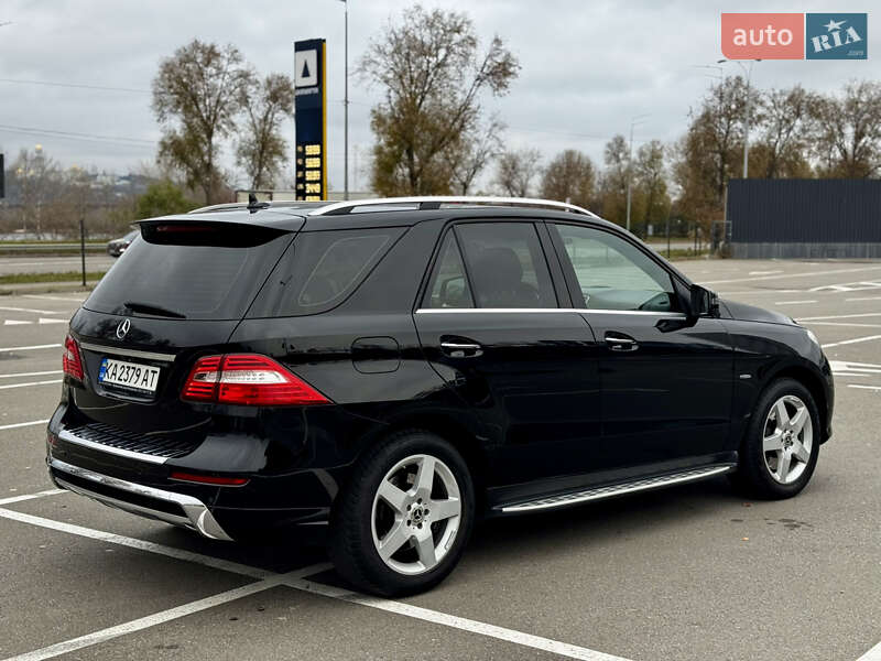 Внедорожник / Кроссовер Mercedes-Benz M-Class 2012 в Днепре фото 7 Внедорожник / Кроссовер Mercedes-Benz M-Class 2012 в Днепре