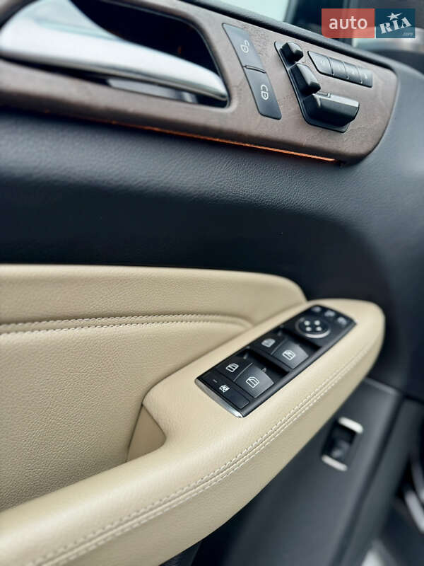 Внедорожник / Кроссовер Mercedes-Benz M-Class 2012 в Днепре фото 13 Внедорожник / Кроссовер Mercedes-Benz M-Class 2012 в Днепре