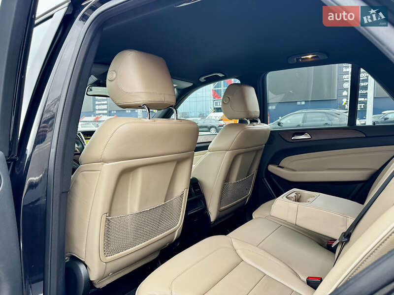 Внедорожник / Кроссовер Mercedes-Benz M-Class 2012 в Днепре фото 24 Внедорожник / Кроссовер Mercedes-Benz M-Class 2012 в Днепре