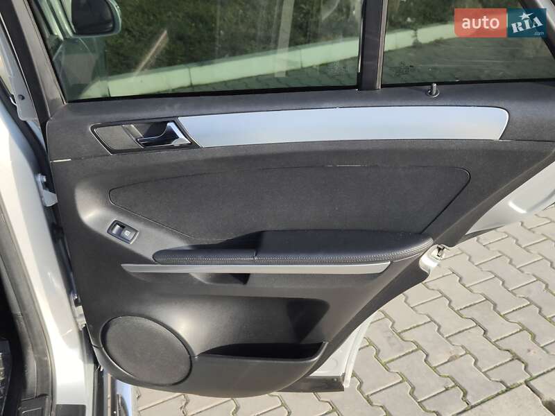 Внедорожник / Кроссовер Mercedes-Benz M-Class 2006 в Черновцах фото 8 Внедорожник / Кроссовер Mercedes-Benz M-Class 2006 в Черновцах