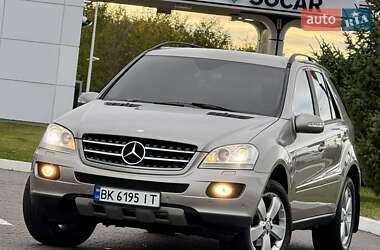 Внедорожник / Кроссовер Mercedes-Benz M-Class 2005 в Ровно