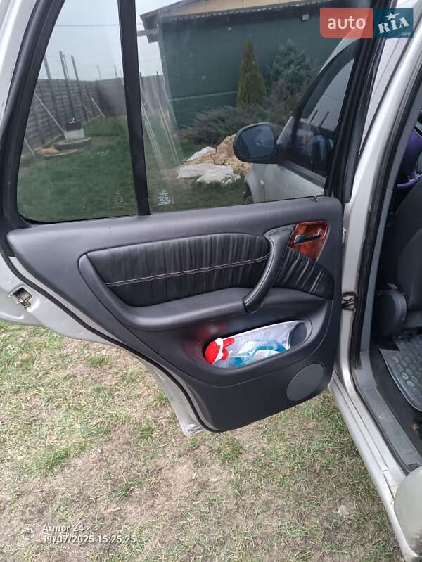 Внедорожник / Кроссовер Mercedes-Benz M-Class 1998 в Киеве