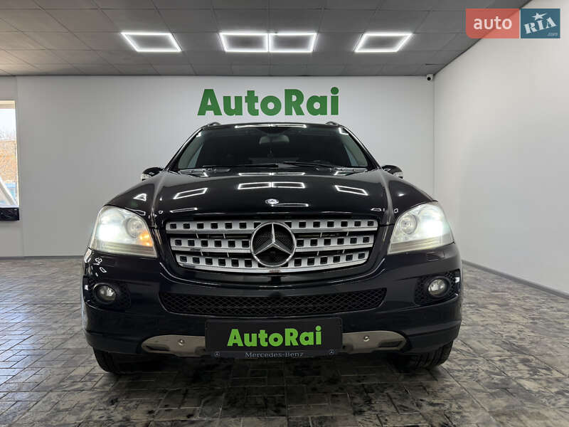 Mercedes-Benz M-Class 2007 Mercedes-Benz M-Class 2007