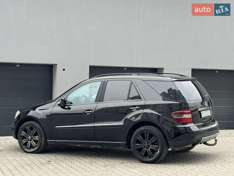 Внедорожник / Кроссовер Mercedes-Benz M-Class 2006 в Тернополе фото 18 Внедорожник / Кроссовер Mercedes-Benz M-Class 2006 в Тернополе