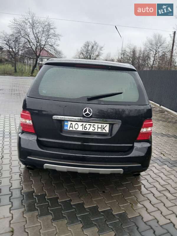 Позашляховик / Кросовер Mercedes-Benz M-Class 2006 в Білки