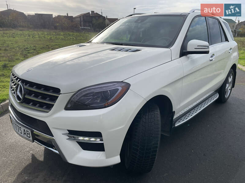 Внедорожник / Кроссовер Mercedes-Benz M-Class 2015 в Одессе фото 6 Внедорожник / Кроссовер Mercedes-Benz M-Class 2015 в Одессе