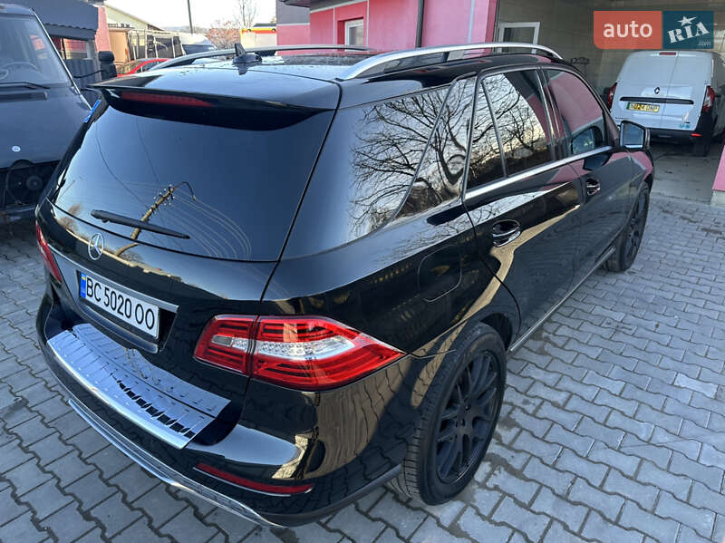 Внедорожник / Кроссовер Mercedes-Benz M-Class 2013 в Бориславе фото 18 Внедорожник / Кроссовер Mercedes-Benz M-Class 2013 в Бориславе