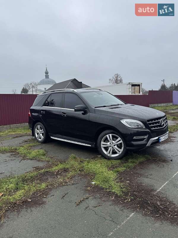Внедорожник / Кроссовер Mercedes-Benz M-Class 2013 в Тетиеве