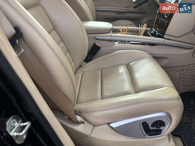 Внедорожник / Кроссовер Mercedes-Benz M-Class 2007 в Славянске фото 24 Внедорожник / Кроссовер Mercedes-Benz M-Class 2007 в Славянске