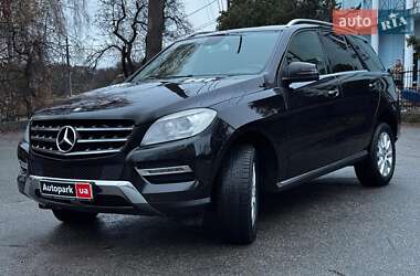Позашляховик / Кросовер Mercedes-Benz M-Class 2013 в Києві