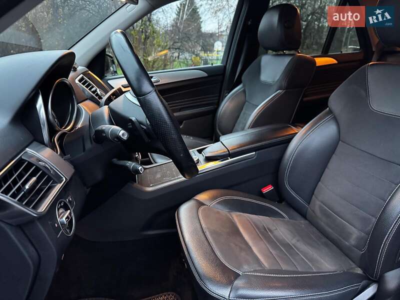 Внедорожник / Кроссовер Mercedes-Benz M-Class 2013 в Киеве