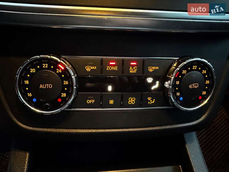 Внедорожник / Кроссовер Mercedes-Benz M-Class 2013 в Киеве