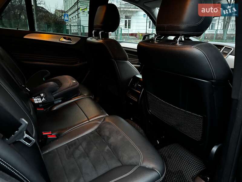 Внедорожник / Кроссовер Mercedes-Benz M-Class 2013 в Киеве