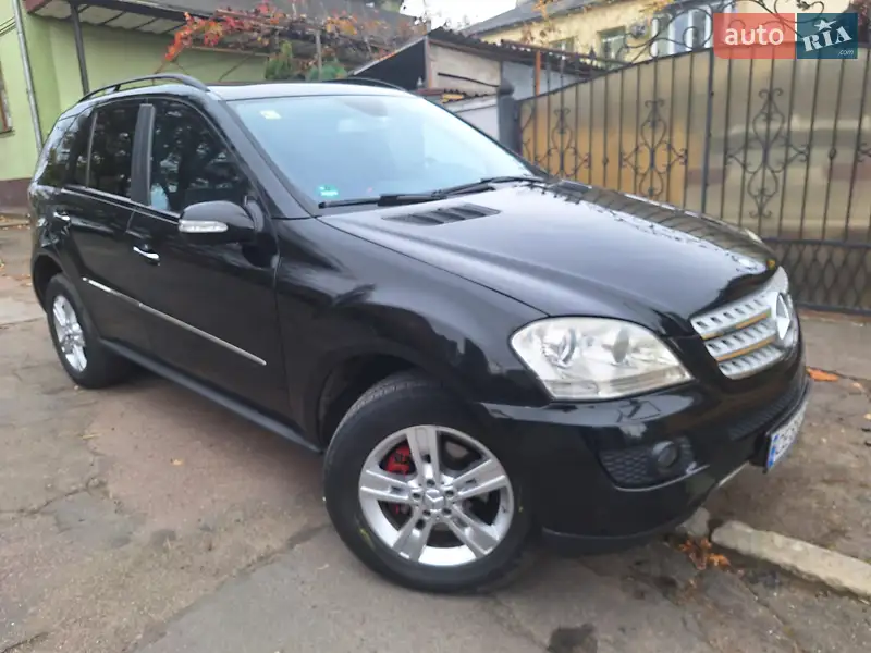 Mercedes-Benz M-Class