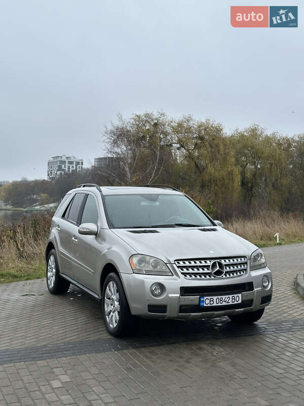 Позашляховик / Кросовер Mercedes-Benz M-Class 2006 в Рівному фото 4 Позашляховик / Кросовер Mercedes-Benz M-Class 2006 в Рівному