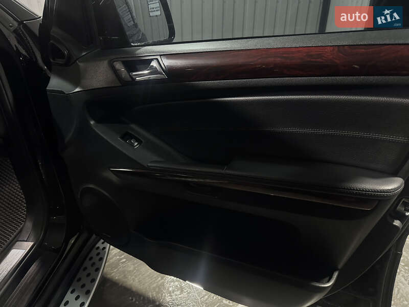 Позашляховик / Кросовер Mercedes-Benz M-Class 2008 в Бучі