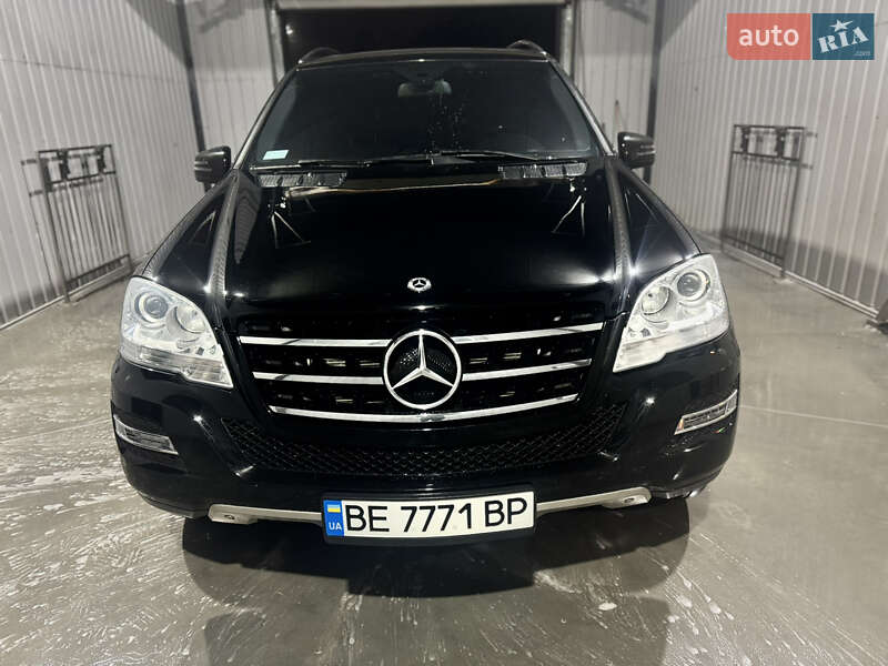 Позашляховик / Кросовер Mercedes-Benz M-Class 2008 в Бучі